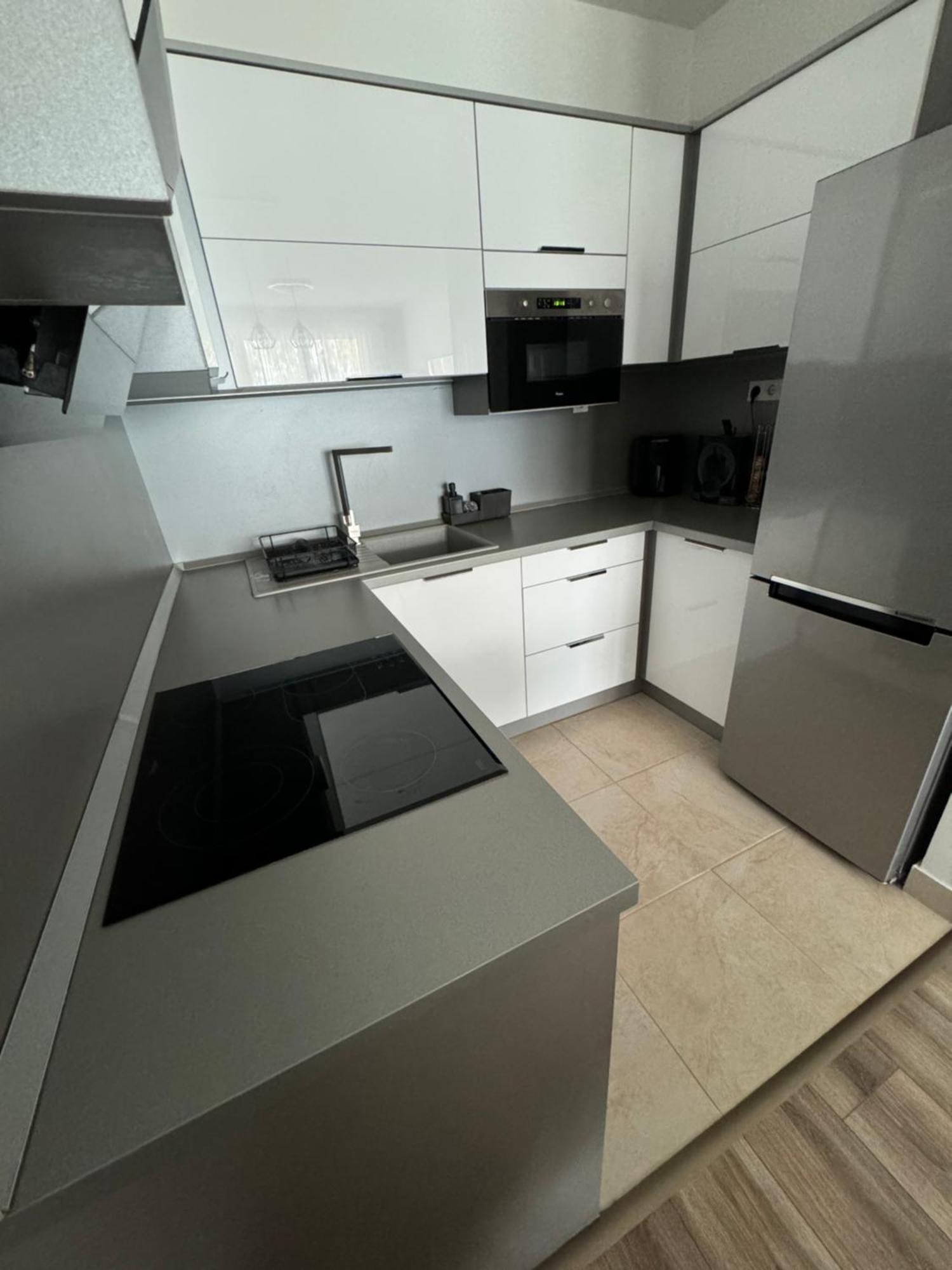Lelle Resort Apartman Balatonlelle Bagian luar foto